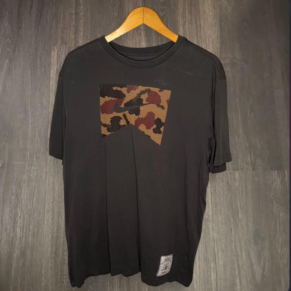 Nike x Poler Outdoor Co Graphic Tee XL 2013 Patch - Picture 1 of 5